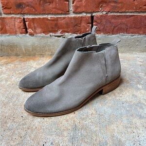 BP Womens 7 Taupe Tan Suede Ankle Boots Booties